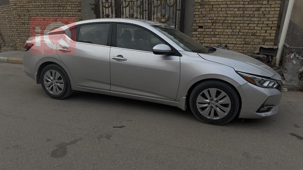 نيسان سنترا